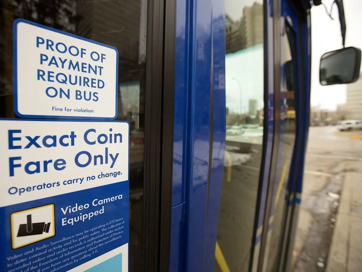 Suspect arrested after ETS bus driver stabbed in north Edmonton: EPS