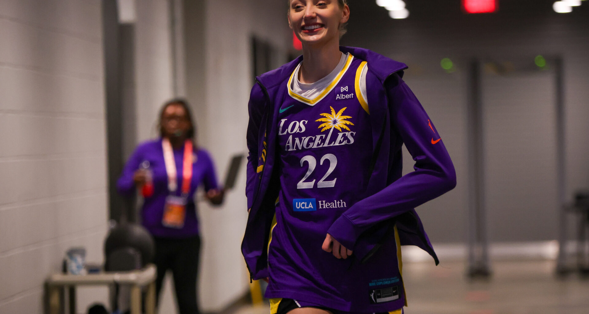 WNBA star Cameron Brink flexes '6-pack' abs at Coachella