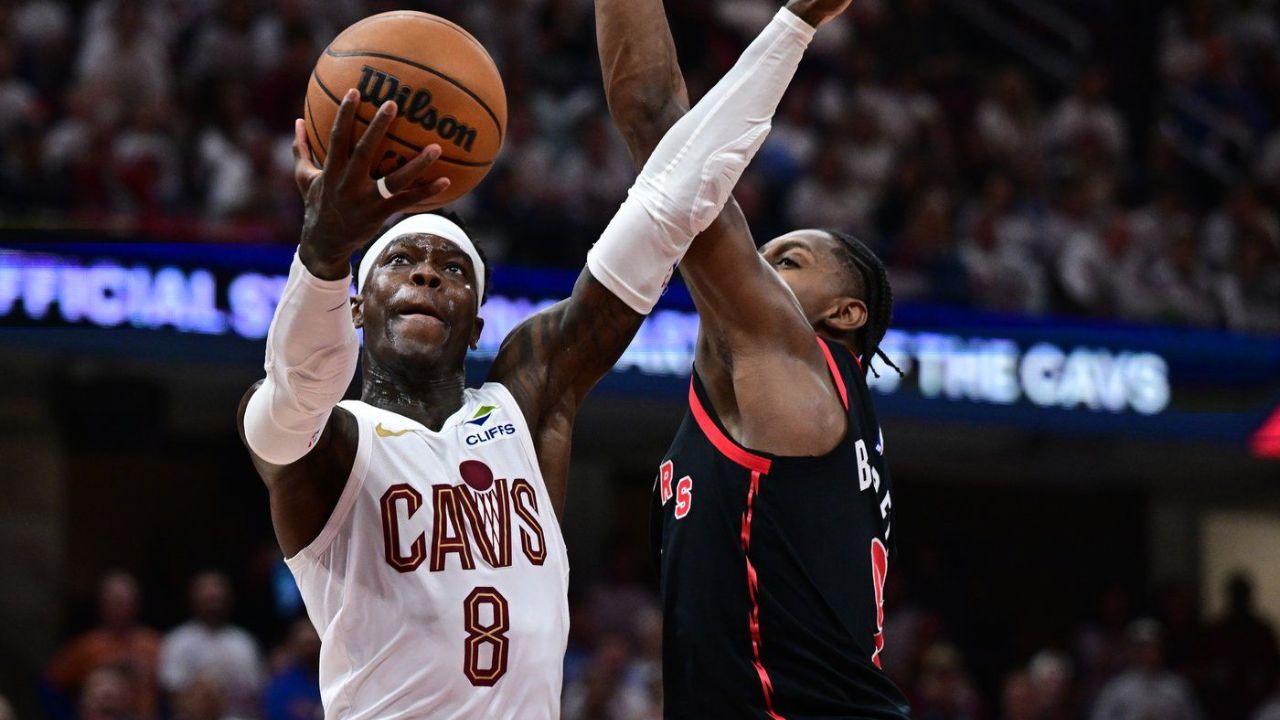 Schroder's halftime speech, strong fourth quarter spark Cavaliers over Raptors