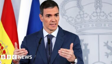 Nato says US cannot suspend Spain from alliance, after reported Pentagon email - BBC