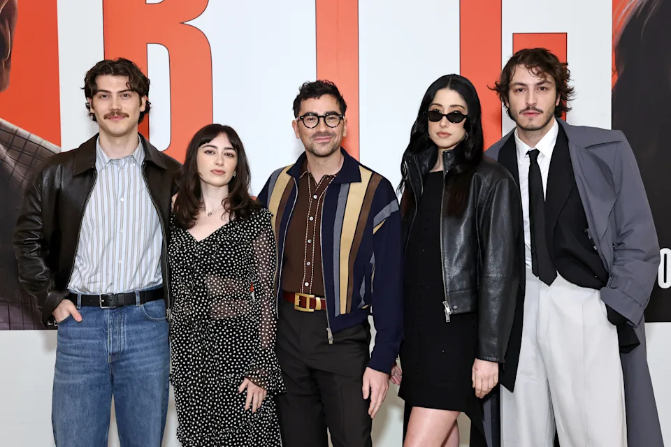 NEW YORK, NEW YORK - APRIL 09: (L-R) Jack Innanen, Abby Quinn, Dan Levy, Taylor Ortega and Boran Kuzum visit the BIG MISTAKES Necklace Installation in Vanderbilt Hall at Grand Central Terminal on April 09, 2026 in New York City. (Photo by Jamie McCarthy/Getty Images for Netflix)