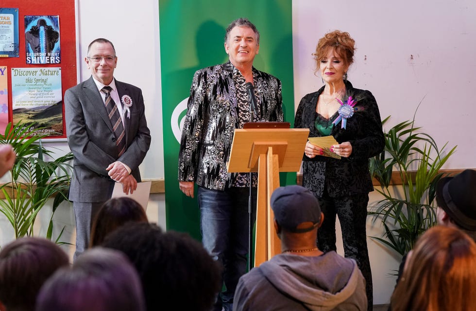 Ian Beale, Alfie Moon, Elaine Knight, EastEnders ian beale, alfie moon, elaine knight, eastenders