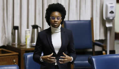 Cost of hiring U.S. firm for Manitoba doctor hunt is 'minimal': health minister