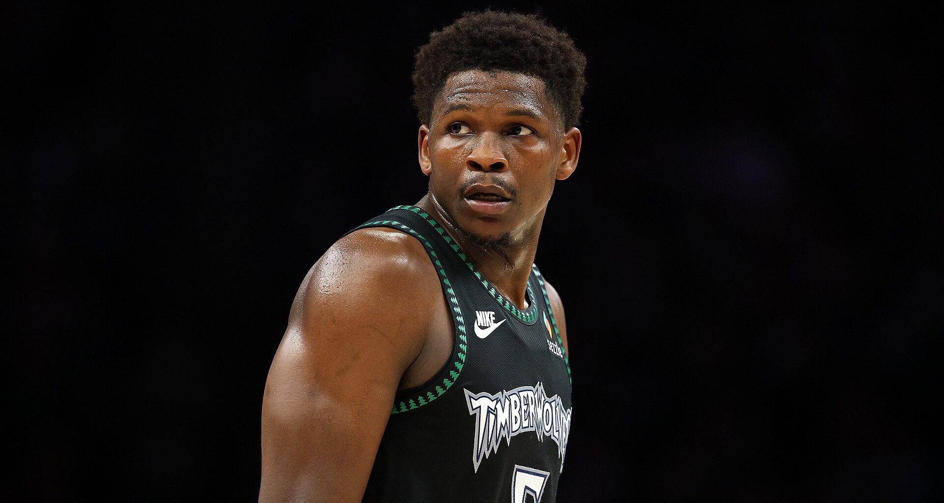 Nikola Jokić fined $50,000, Julius Randle fined $35,000 for Nuggets-Wolves incident