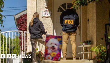 'It's bizarre': Californians grapple with revelation that suspected Trump gunman was neighbour - BBC