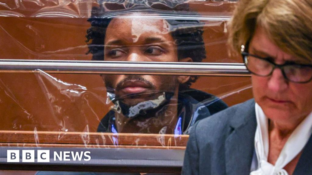 Singer D4vd found with 'significant amount' of child sex abuse images - prosecutors - BBC