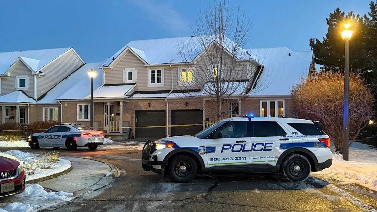 Peel police officer who shot man with knife 5 times in Mississauga last year cleared by SIU