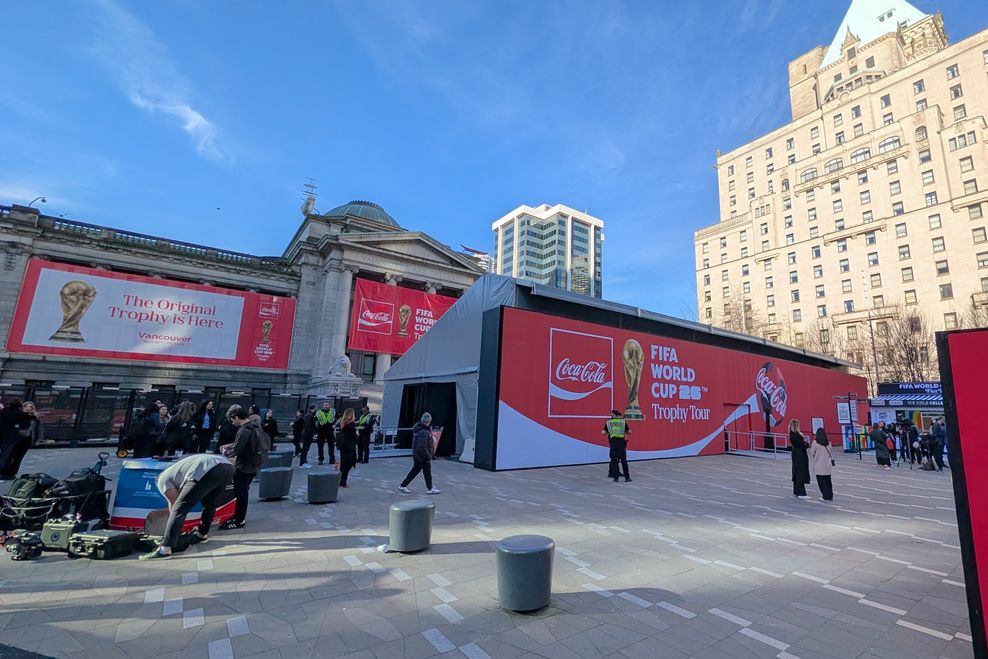fifa world cup trophy tour coca cola vancouver