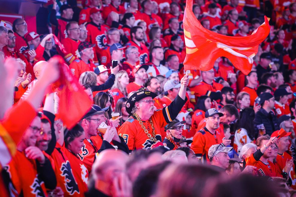 flames-saddledome