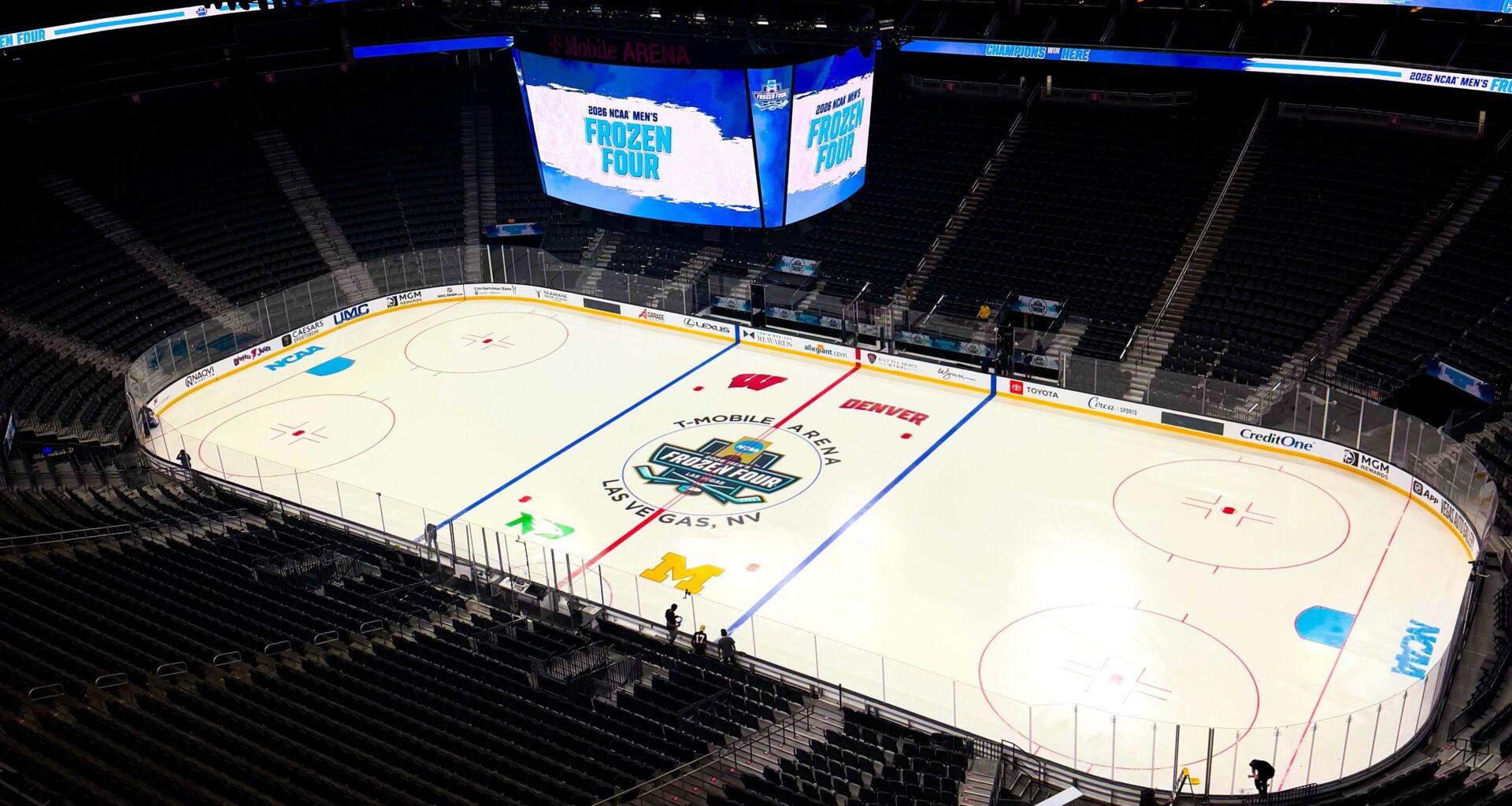 Live updates: North Dakota vs. Wisconsin in the Men's Frozen Four