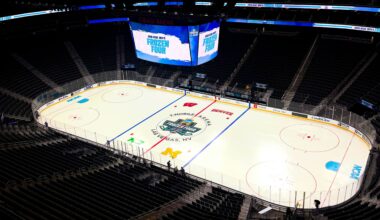 Live updates: North Dakota vs. Wisconsin in the Men's Frozen Four