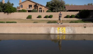 The Western US is already rationing water after a winter snow drought