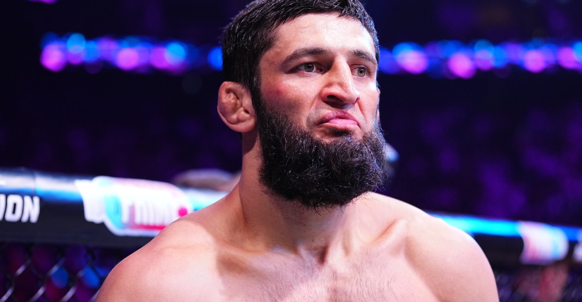 Khamzat Chimaev signs with RAF ahead of UFC 328