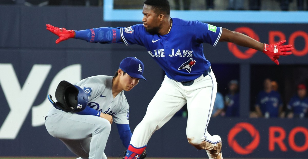 Jays Lose to Dodgers, 4-1
