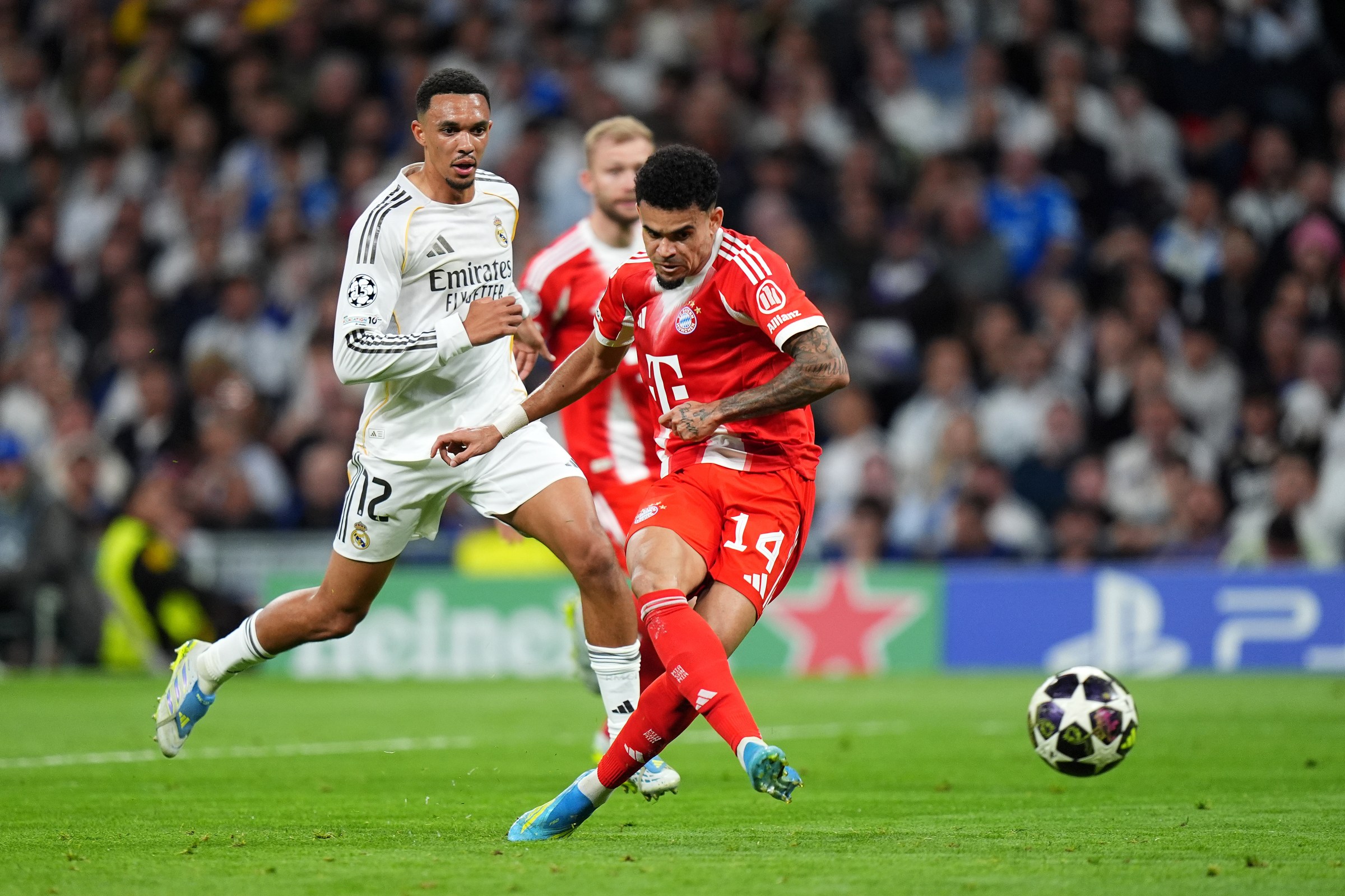 MADRID, SPAIN - APRIL 07: Luis Diaz of FC Bayern Munich scores his team’s first goal during the UEFA Champions League 2025/26 Quarter-Final First Leg match between Real Madrid CF and FC Bayern München at Estadio Santiago Bernabeu on April 07, 2026 in Madrid, Spain. (Photo by Angel Martinez/Getty Images)