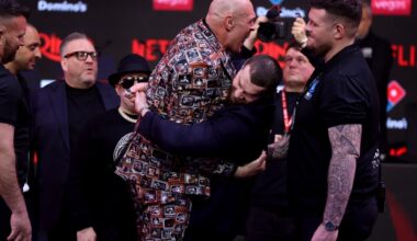 Video: Makhmudov Squeezes The Life Out Of Fury In London