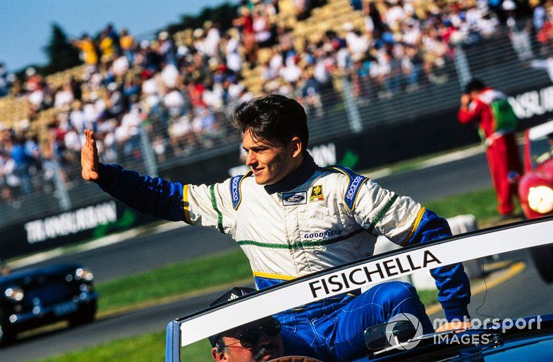 Giancarlo Fisichella, Minardi Team waves to the crowd