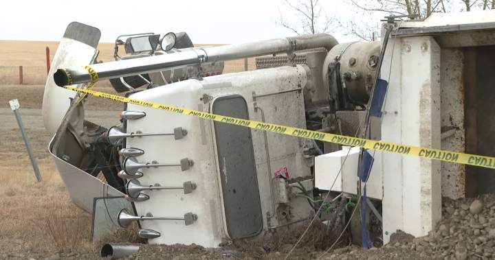 RCMP investigating after 2 people killed in crash northwest of Lethbridge