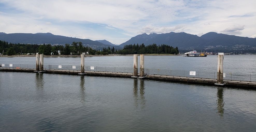 Harbour Green Park Vancouver dock