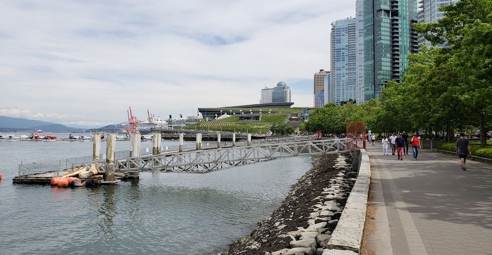 Harbour Green Park Vancouver dock