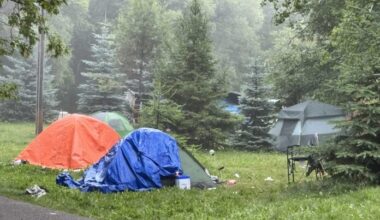 Homeless encampment in Thunder Bay along McVicars Creek