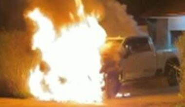 Tow truck engulfed in flames on a home driveway in Brampton – CP24