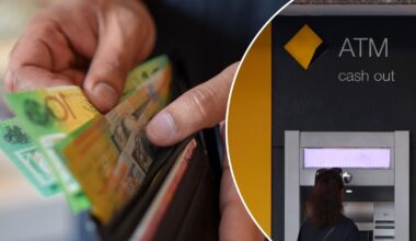 Why Aussies are being urged to get cash out next week