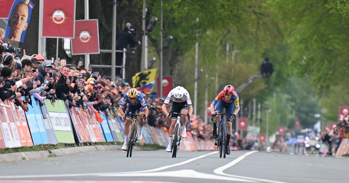 Can Evenepoel learn from his Amstel Gold mistake? “Sprint win against Wout was a poisoned gift,” says team director