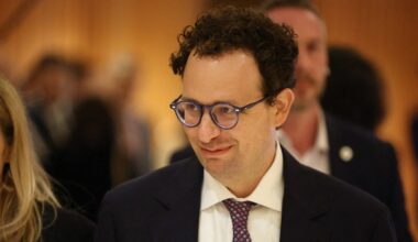 Anthropic Buys Stealth Dimension-Backed Coefficient Bio in $400M+ Stock Deal