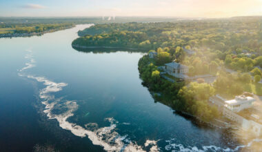 Hydro Ottawa Group: Beyond the grid