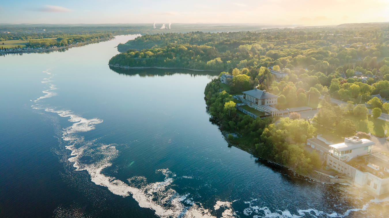 Hydro Ottawa Group: Beyond the grid