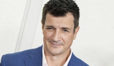 Nathan Fillion's 8-Part Crime Thriller Is So Good, Fans Are Watching It on a Loop