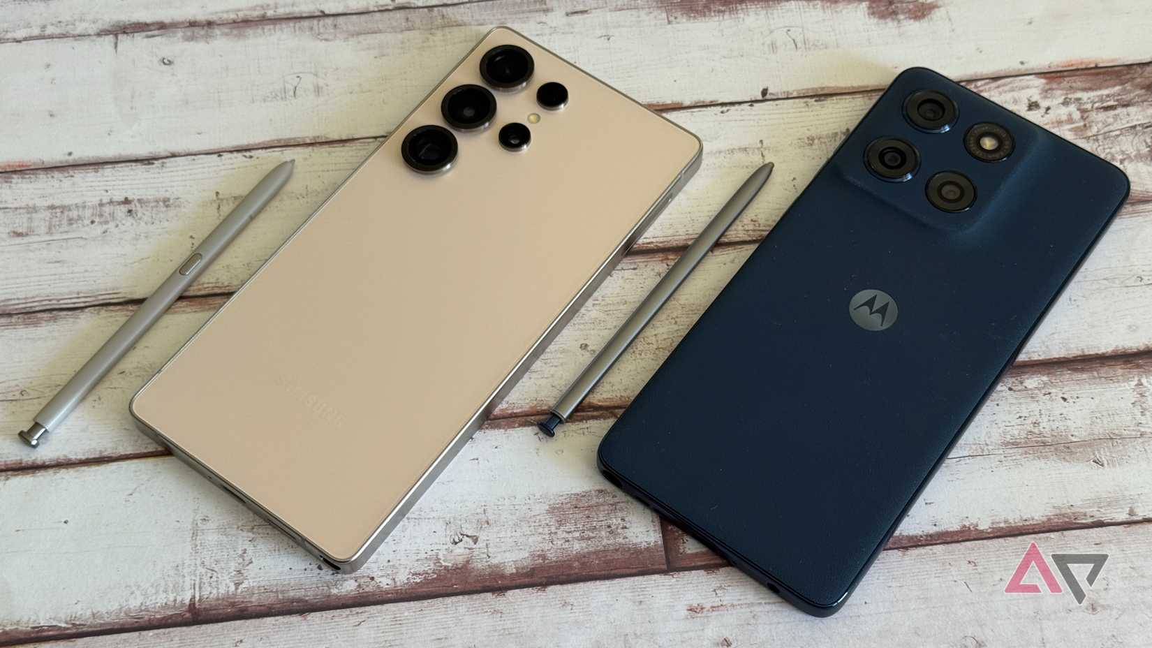 Samsung Galaxy S25 Ultra sitting next to a Moto G Stylus 2025