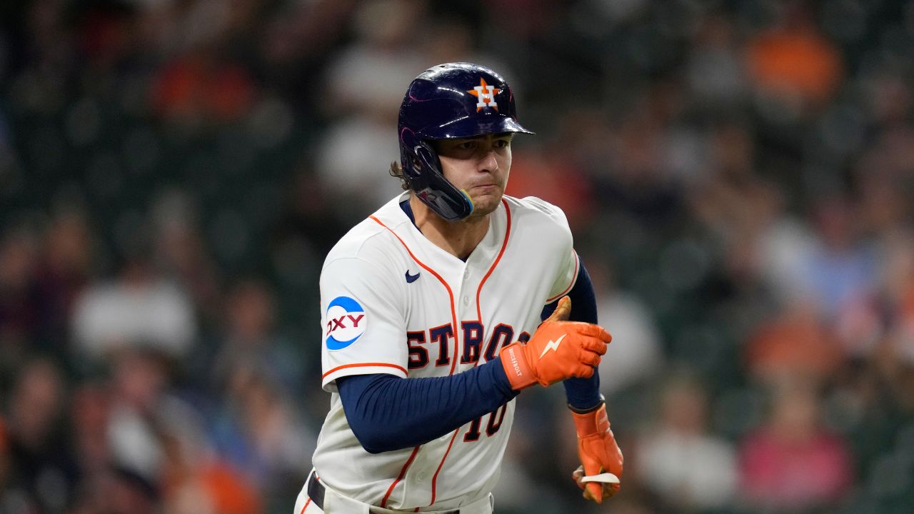 Astros place outfielder Joey Loperfido on injured list with right quad strain