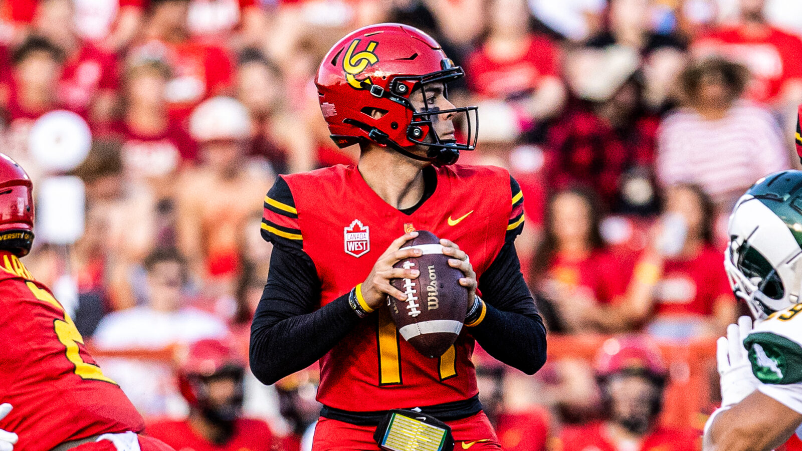 Dinos' David Jordan Joins Stamps For QB Internship