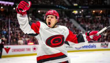 Hurricanes push Senators to brink with Game 3 win in Eastern 1st Round