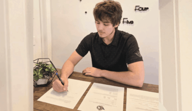 Senators agree to terms with goaltender Lucas Beckman on a three-year, entry-level contract