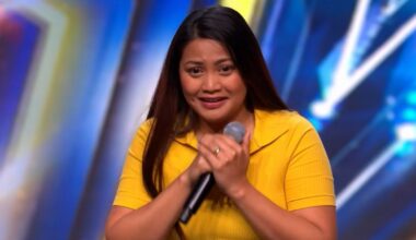 Filipina singer Kristel Herrera gets 4 yeses, standing ovation at