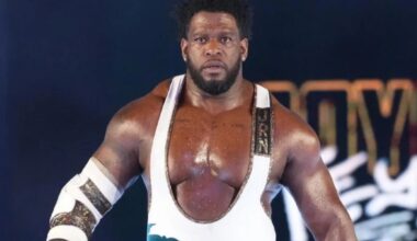 Royce Keys (Fka AEW's Powerhouse Hobbs) Makes WWE TV Debut On SmackDown