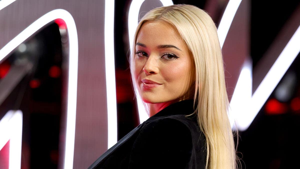 Livvy Dunne standing at the 2025 MTV Video Music Awards at UBS Arena in Elmont, New York