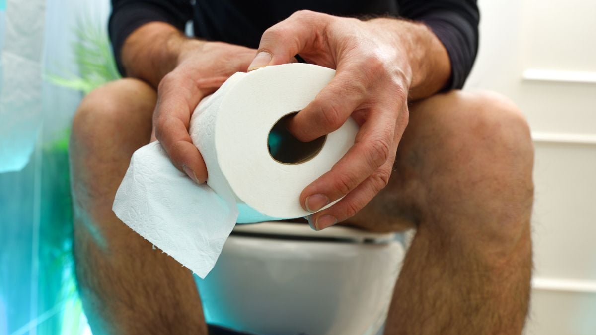 How Long Poop Stays in Your Body May Impact Your Health, Study Finds : ScienceAlert