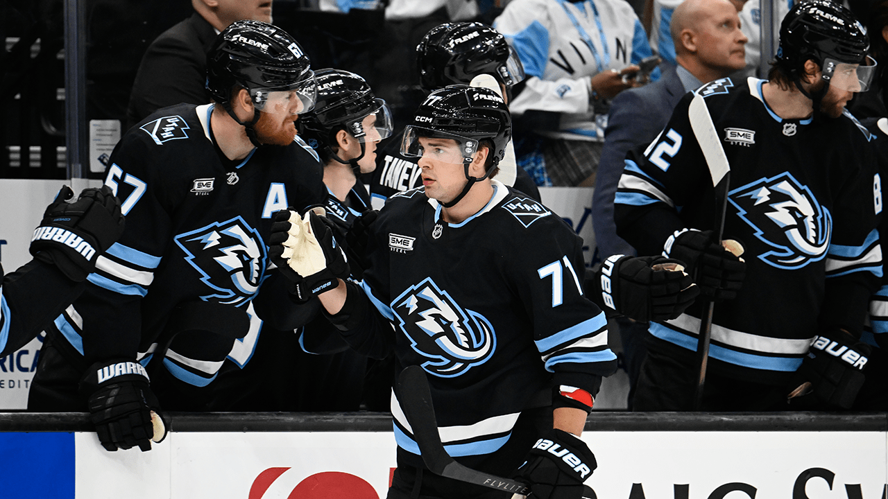 Peterka stretches the lead | NHL.com