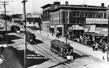 1913: Lonsdale Avenue, between Esplanade and 1st Street.