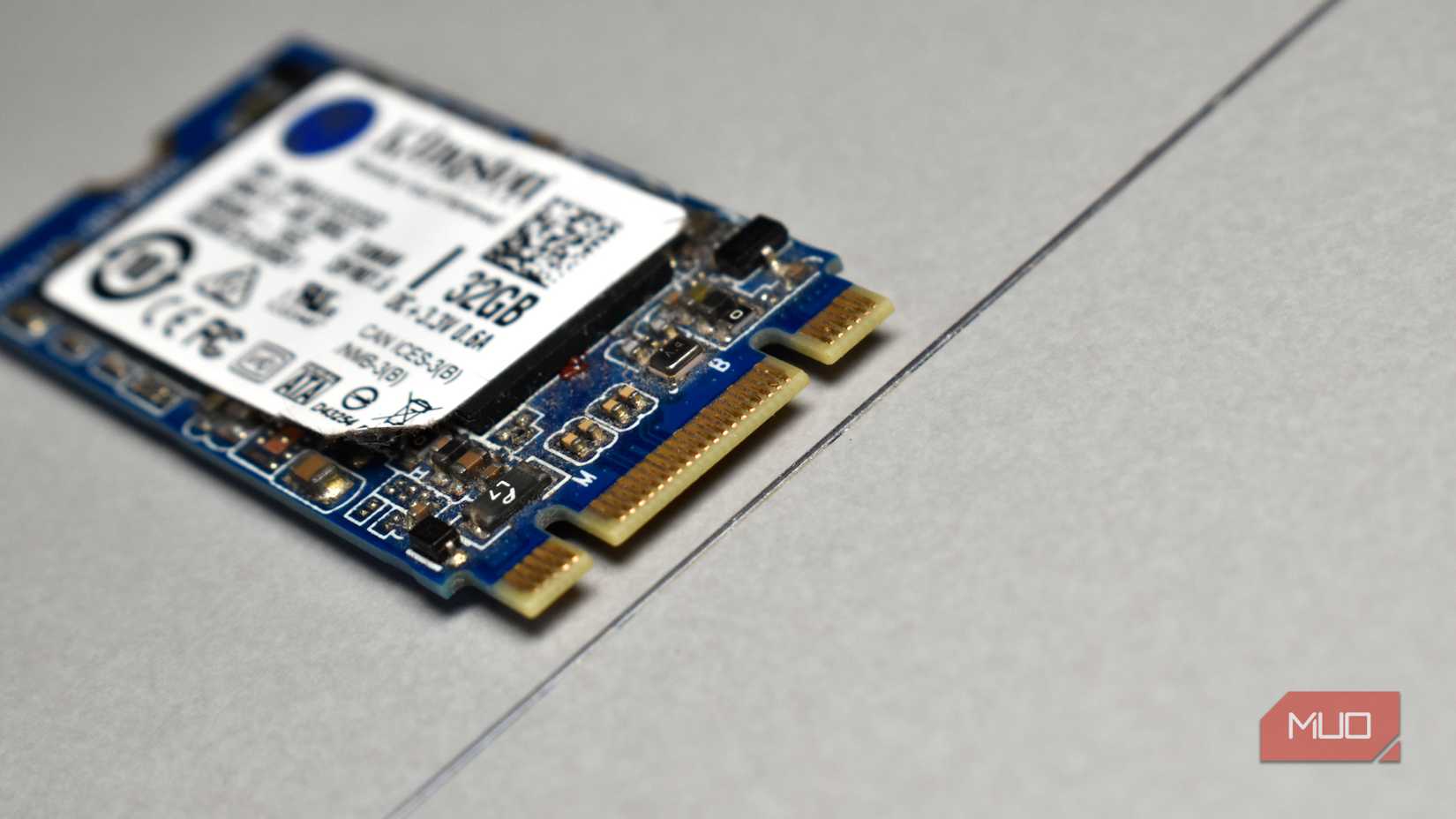 m2 ssd with b+m key close up.
