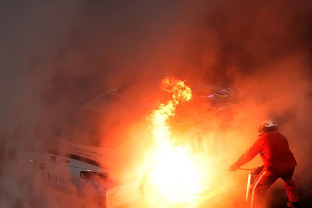 Mason Maggio fire, No. 91 DGM Racing Chevrolet