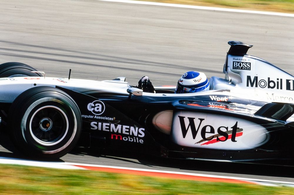 Mika Häkkinen, McLaren MP4-16 Mercedes