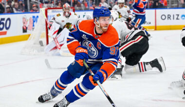 Oilers win 5th straight, defeat Blackhawks to move into tie for 1st in Pacific