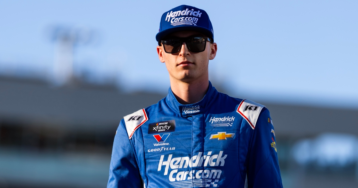 Feb 21, 2026; Auburn, Alabama, USA; Kentucky Wildcats guard Denzel Aberdeen (1) runs a play against the Auburn Tigers during the first half at Neville Arena. Mandatory Credit: John Reed-Imagn Images