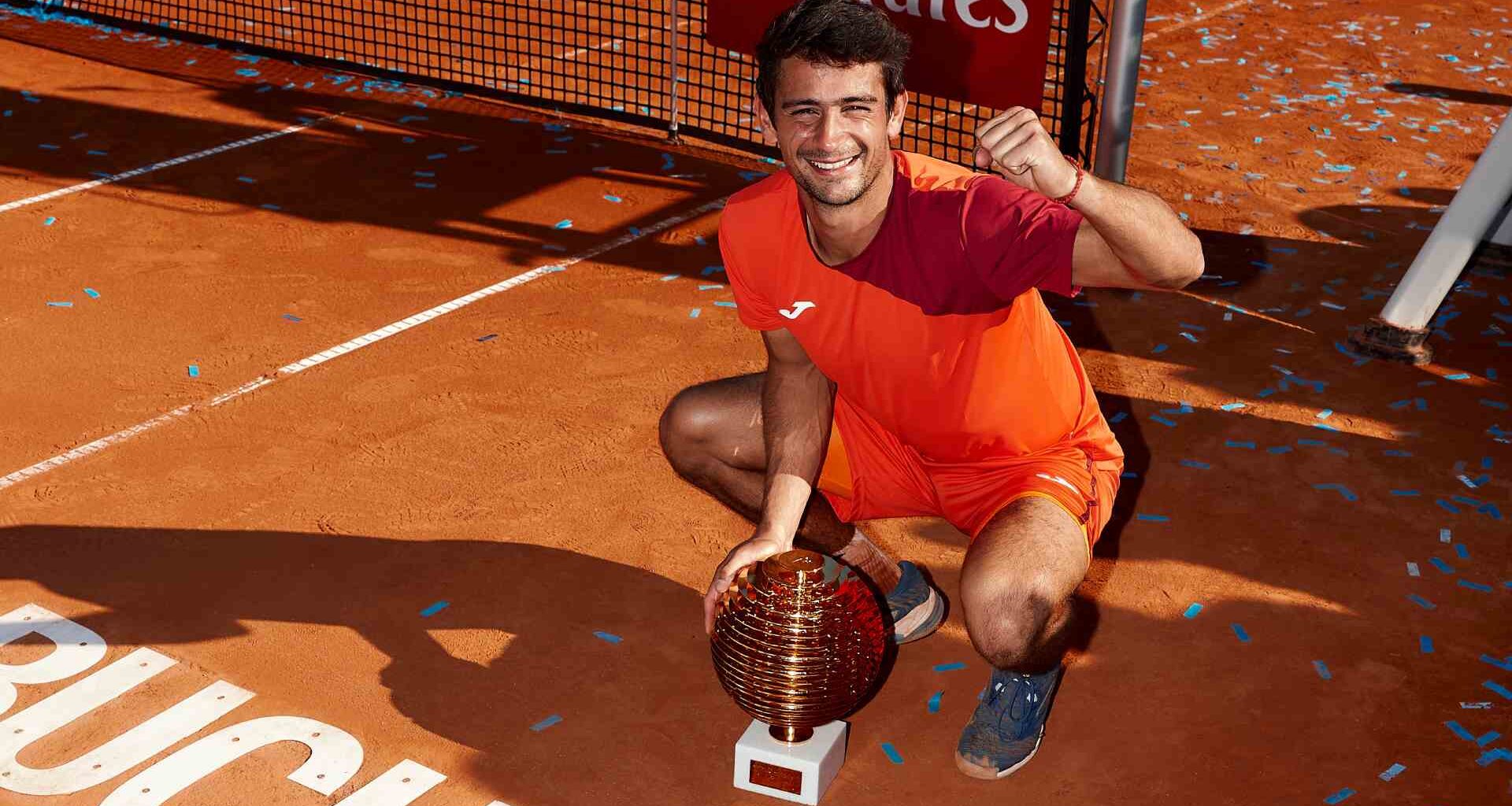 Mariano Navone survives chaos to win maiden ATP Tour title in Bucharest | ATP Tour