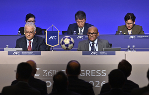 Iran soccer body makes U-turn after Canada entry row
